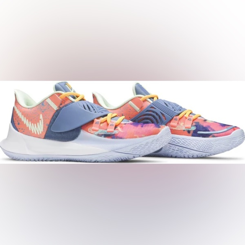Nike Kyrie Low 3 Tie Dye Pink Blue Size 9.5 Basketball Shoes CJ1286-600